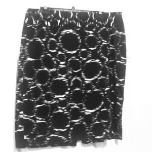 Alfani Black and White Pencil Skirt Size 14